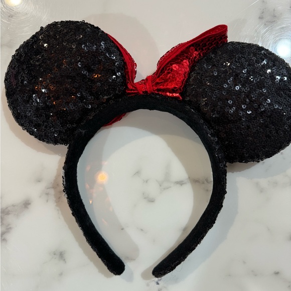 Disney Minnie Mouse Ears - Picture 4 of 4